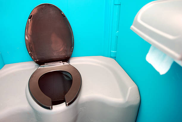 Best Portable restroom trailer rental  in Selma, CA